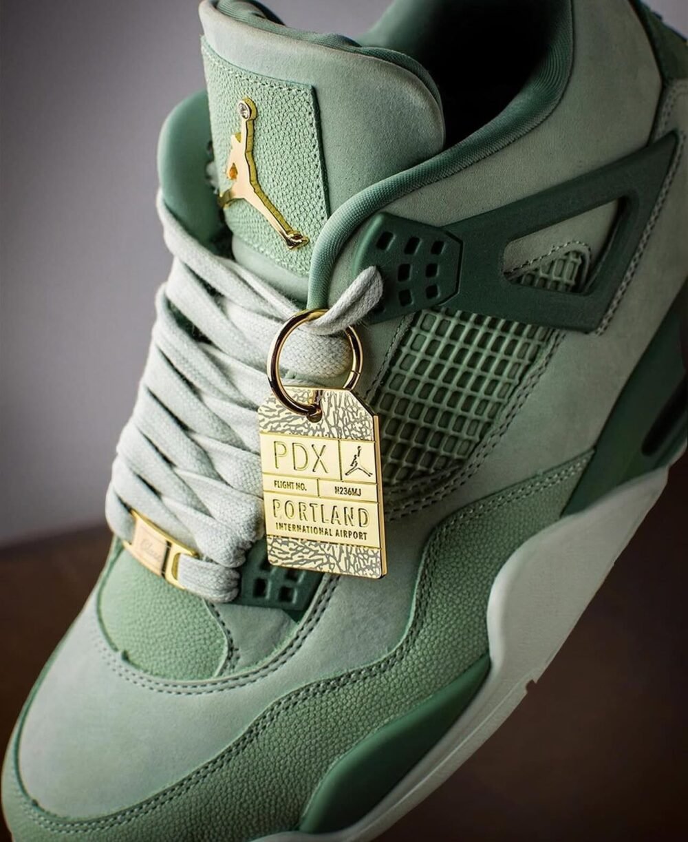 First Copy Nike Air Jordan 4 First Class - Image 7