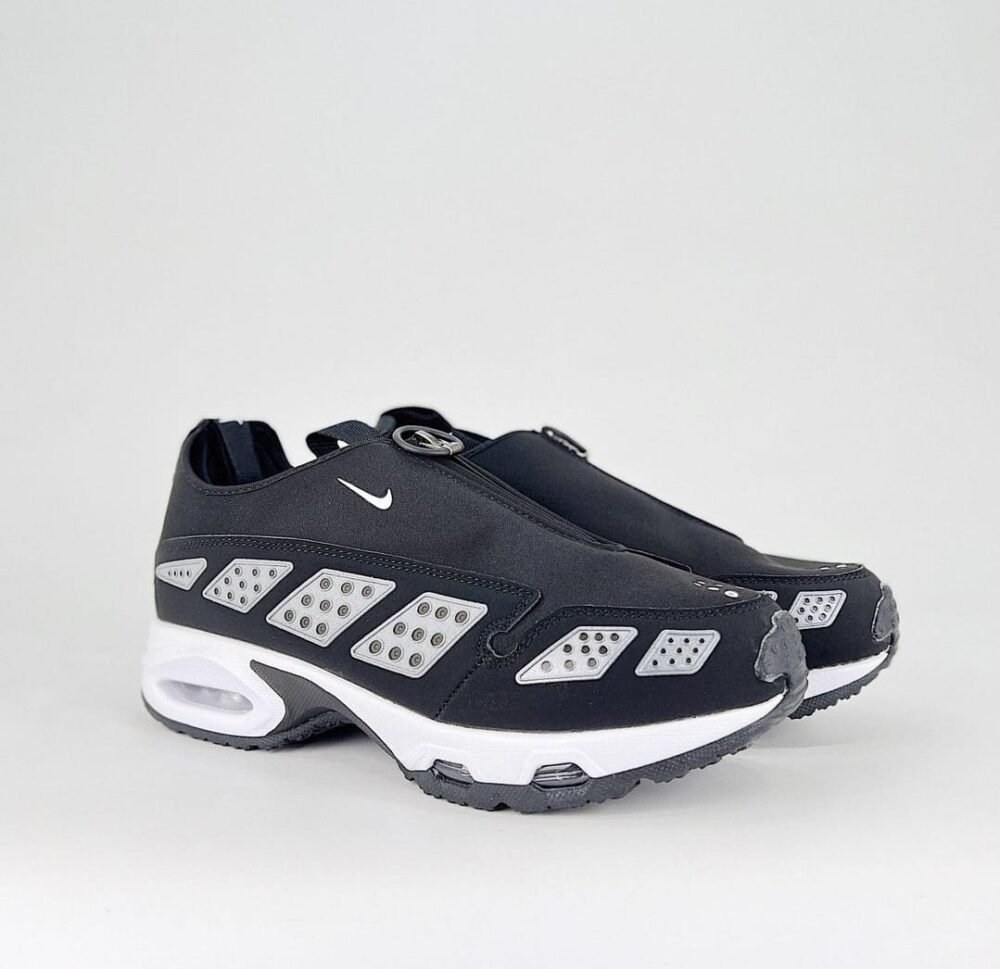 Nike Airmax SNDR Black White