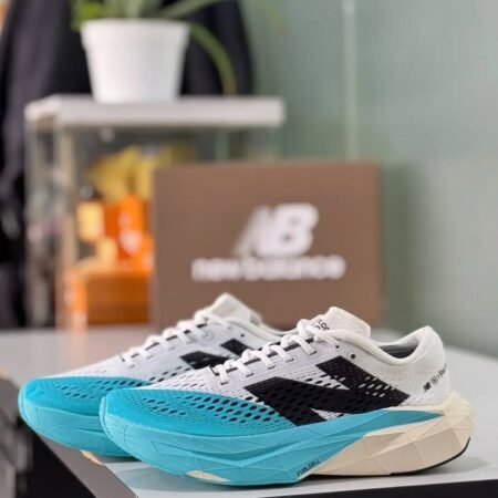 Buy First Copy New Balance Fuelcell Supercomp Pacer V2 Cyber Jade White Black Shoes Online India