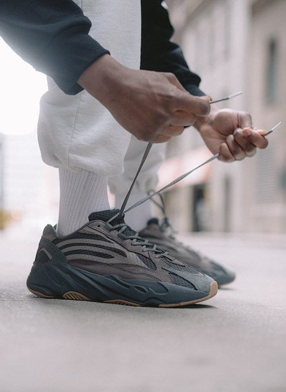 High Quality Adidas Yeezy 700 Boost Geode - Image 3