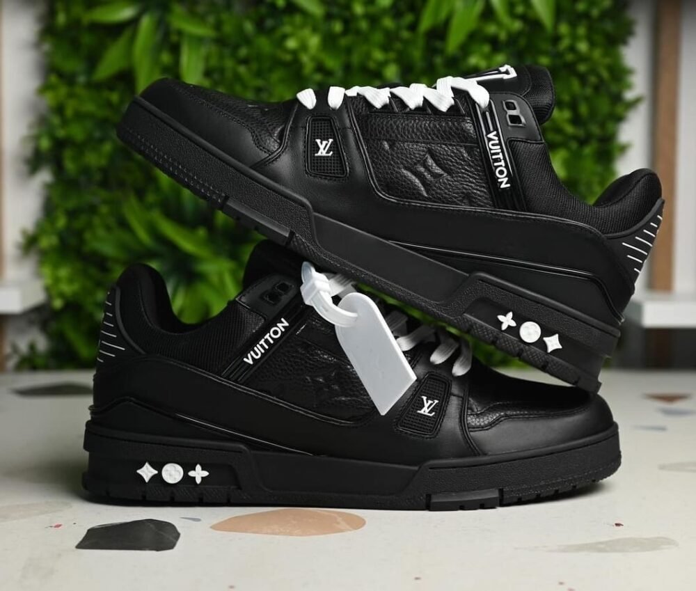 Louis Vuitton Trainer Full Black