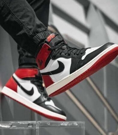 Nike Jordan 1 Black Toe Reimagined