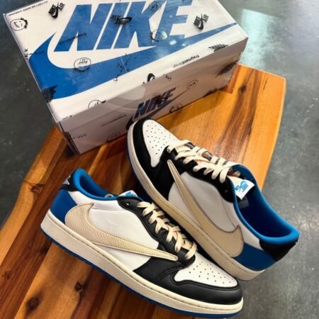Nike Air Jordan Retro 1 Low Fragment X Travis Scott Surplus