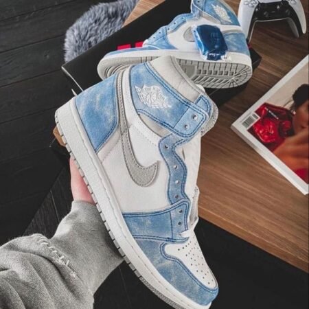 Buy First Copy Nike Air Retro 1 High Hyper Royal Semi UA Women Shoes Online India
