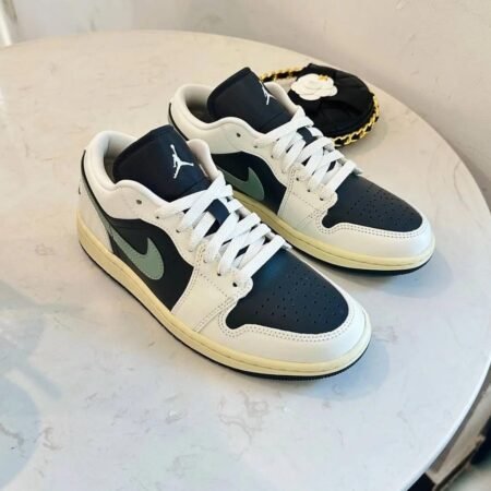 Buy First Copy Nike AJ Retro 1 Jade Smoke Shoes Online India