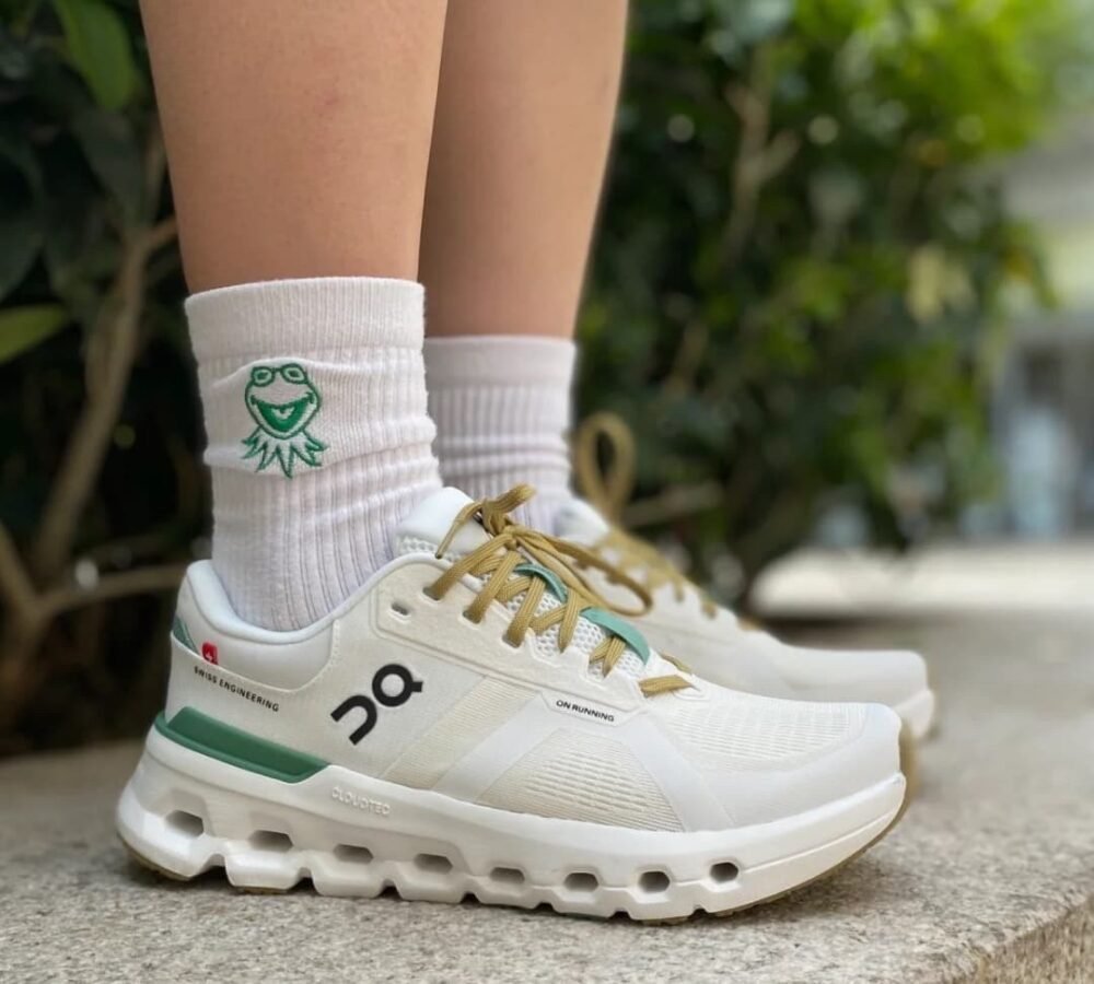 First Copy On Cloud Runner 2 Undyed Green - Image 4