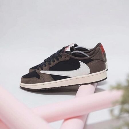 Nike Air Jordan Retro 1 Low Travis Scott X Dark Mocha SEMI UA