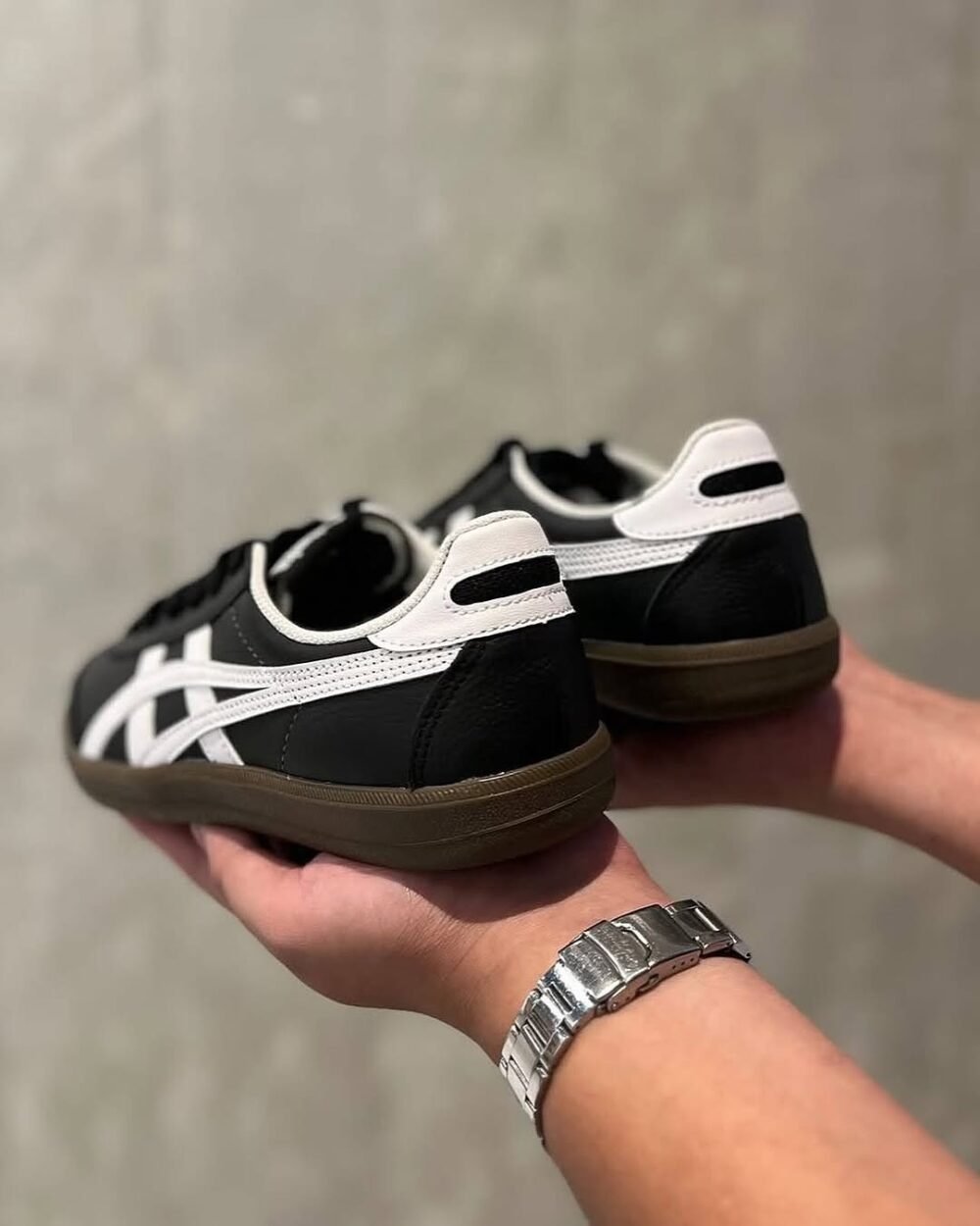 Onitsuka Tiger Tokuten Black White - Image 2