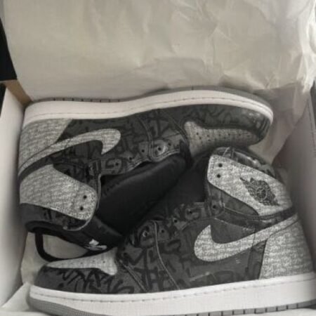 NIKE AIR JORDAN RETRO 1 HIGH REBELLIONAIRE BLACK