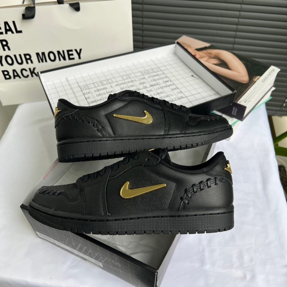 Nike Air Jordan Retro 1 "Make Black Metallic Gold" - Image 3
