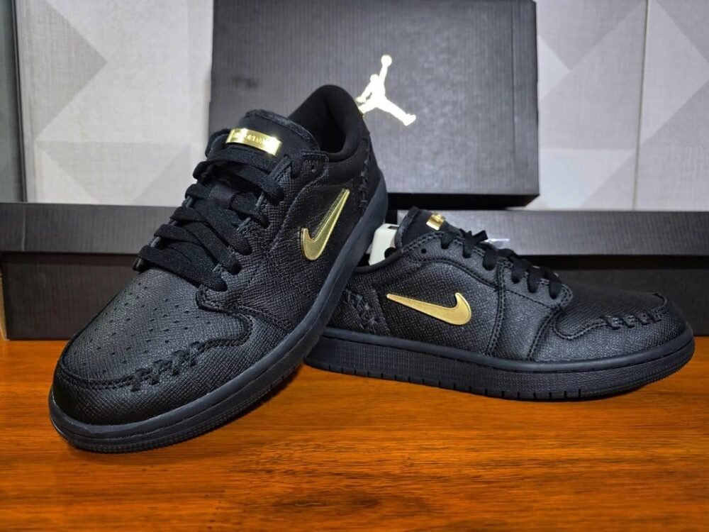 Nike Air Jordan Retro 1 "Make Black Metallic Gold" - Image 6