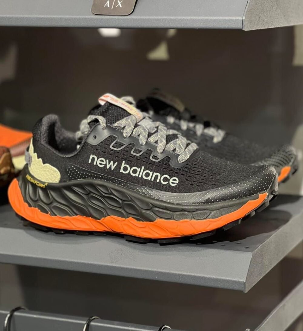 New Balance Fresh Foam x Trail More v3 Black Red - Image 2