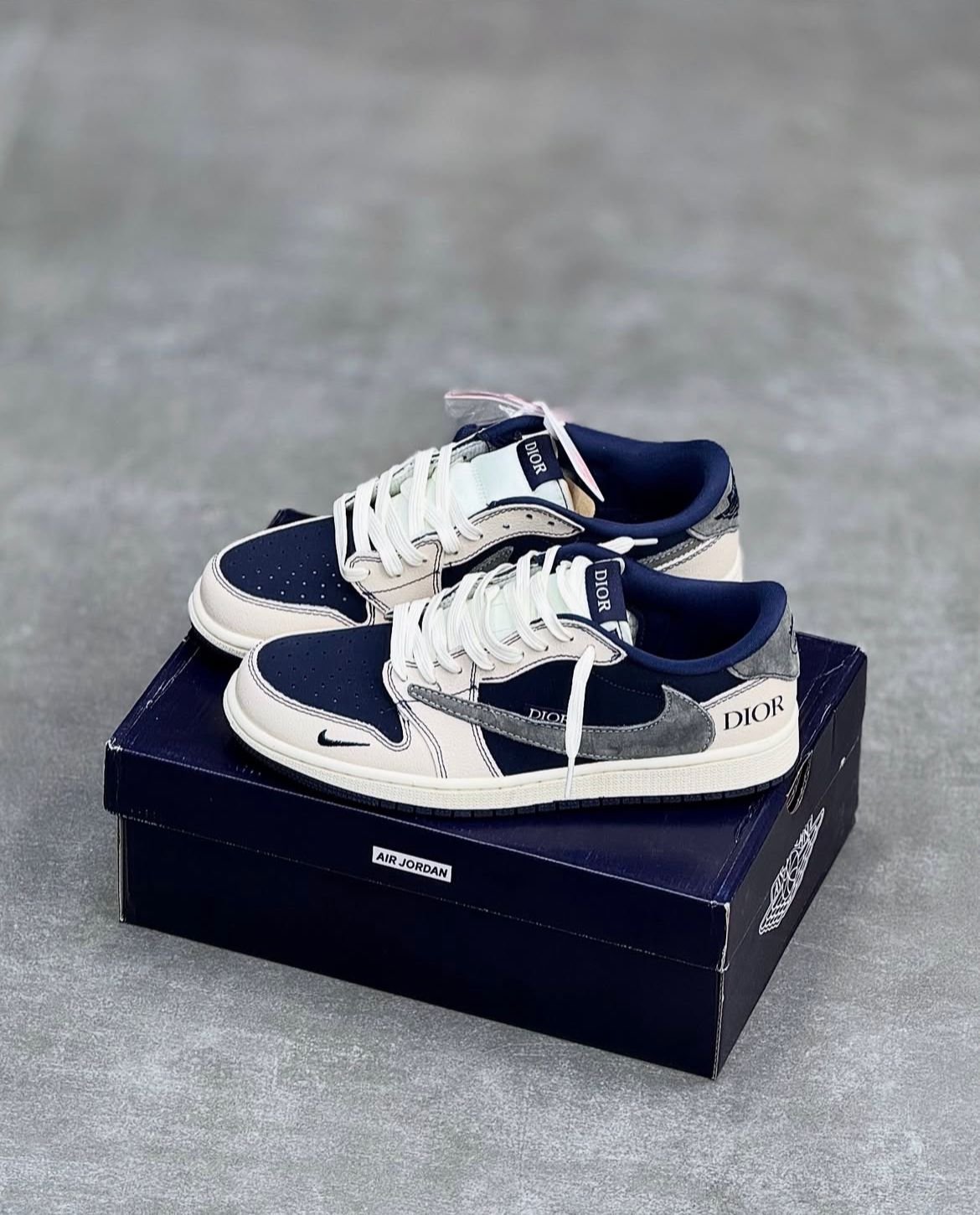 Nike Air Jordan 1 X Dior X Travis Scott