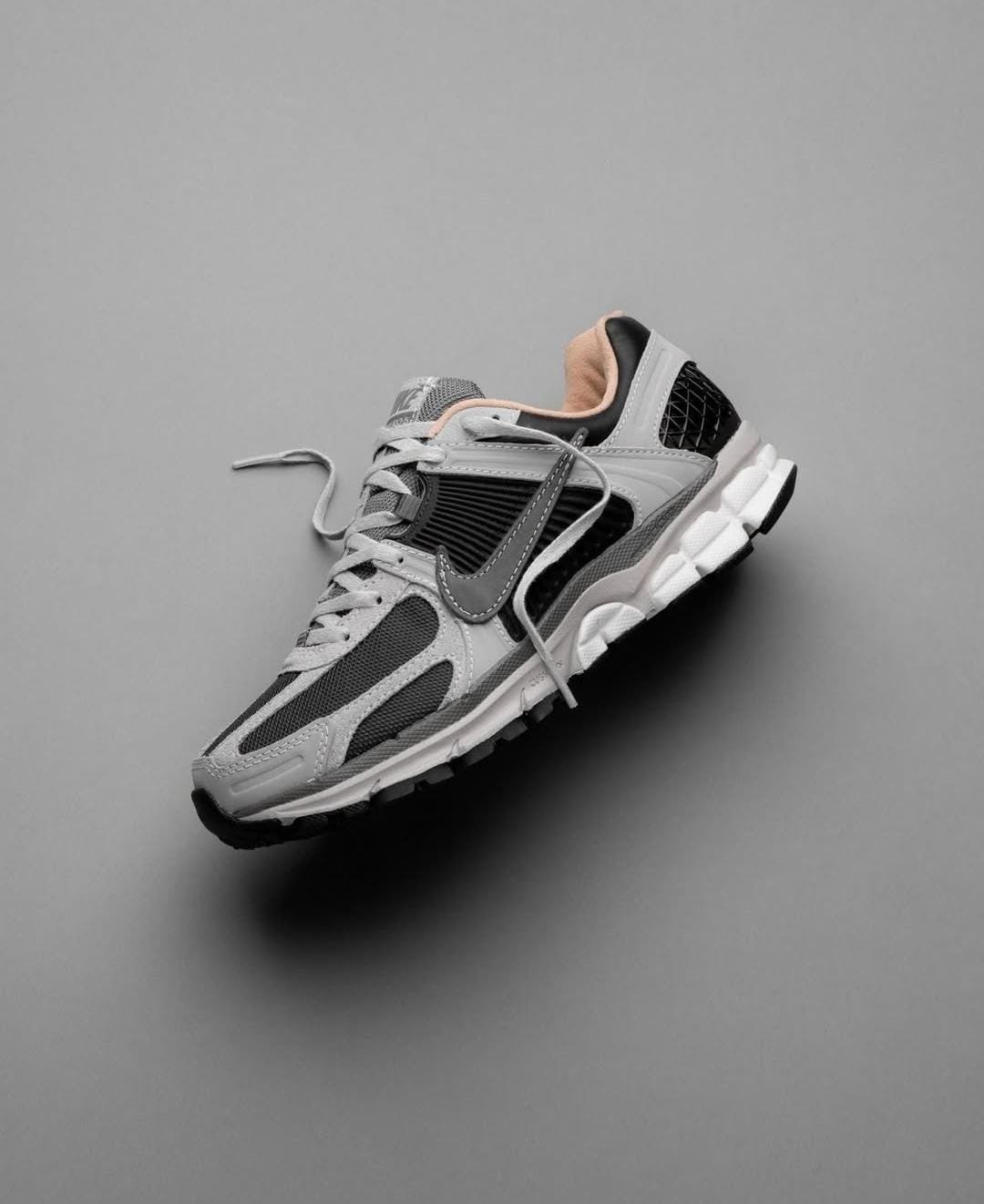 Nike Zoom Vomero 5 Dark Smoke Grey Vachetta - Image 6