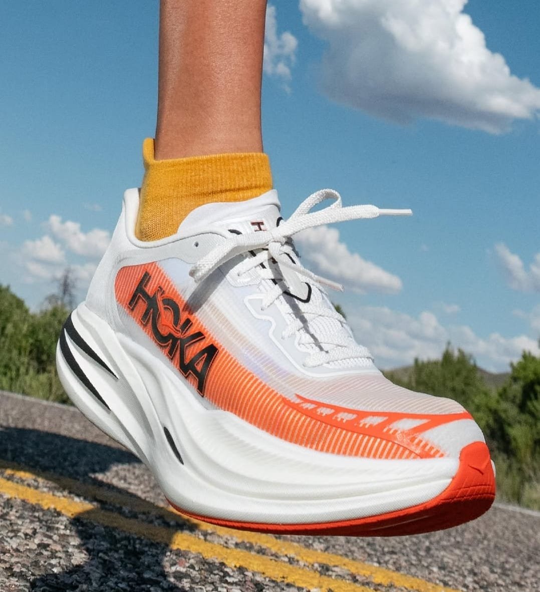 Hoka Cielo x1 2 0 frost Lava - Image 3