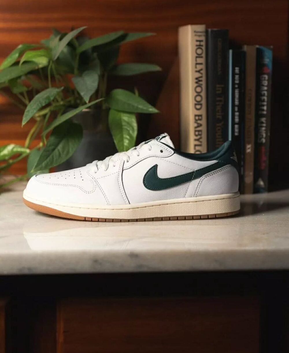 Nikee Air Jordan 1 Low OG Oxidised Green - Image 7