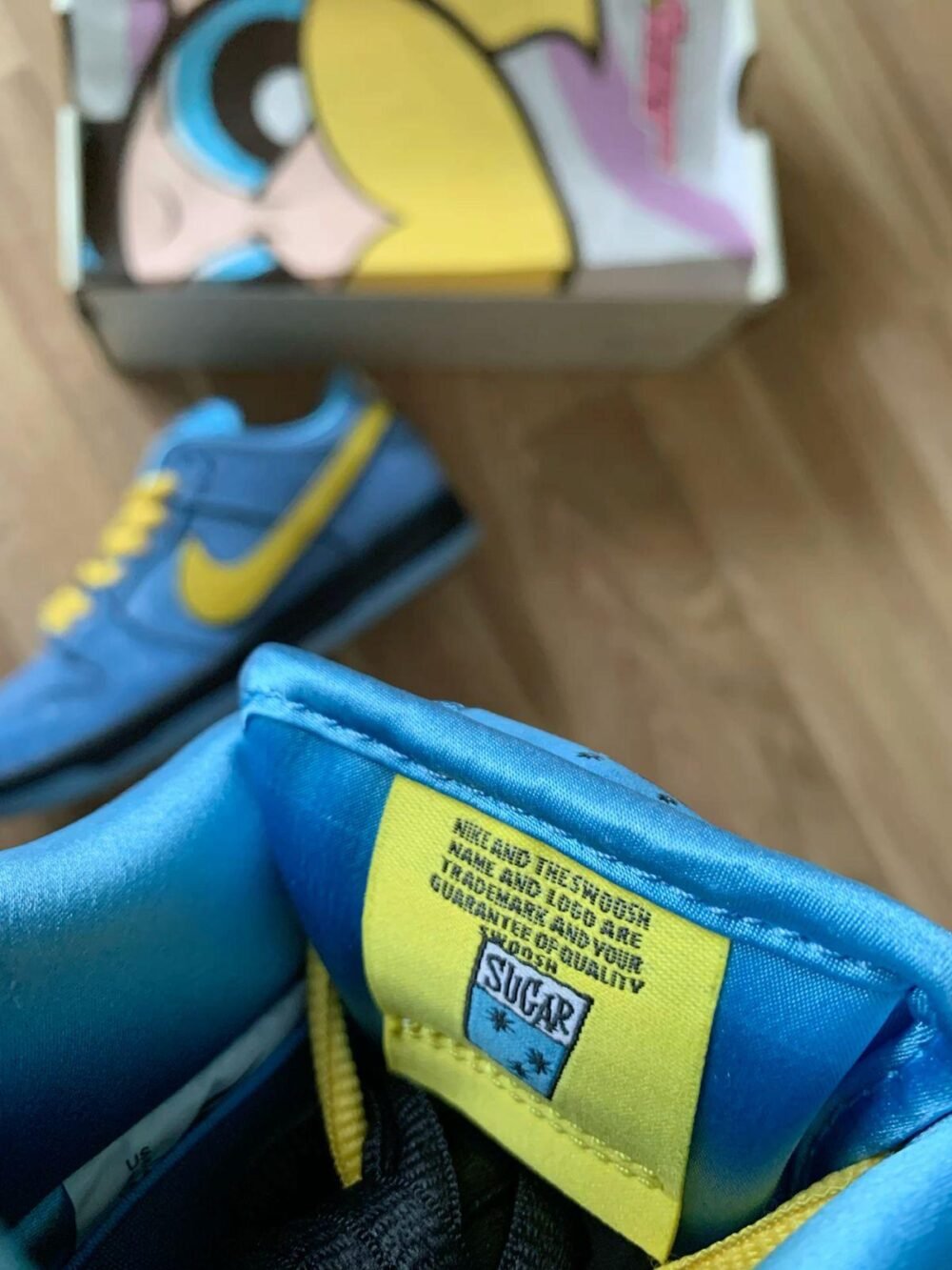 NIKE SB DUNK LOW THE POWER PUFF BUBBLES - Image 5