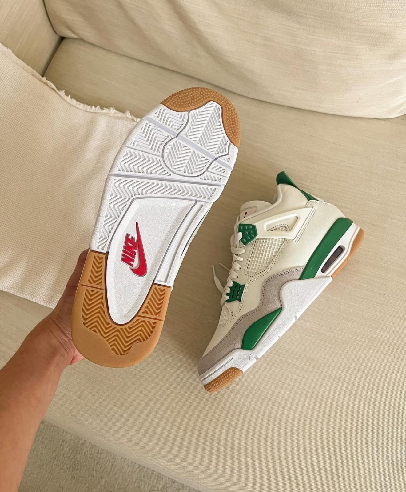 Nike Air Jordan 4 X SB Pine Green Semi UA - Image 4