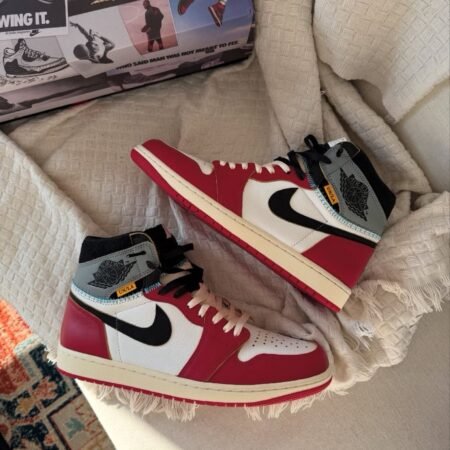 Union x Air Jordan 1 Chicago Shadow