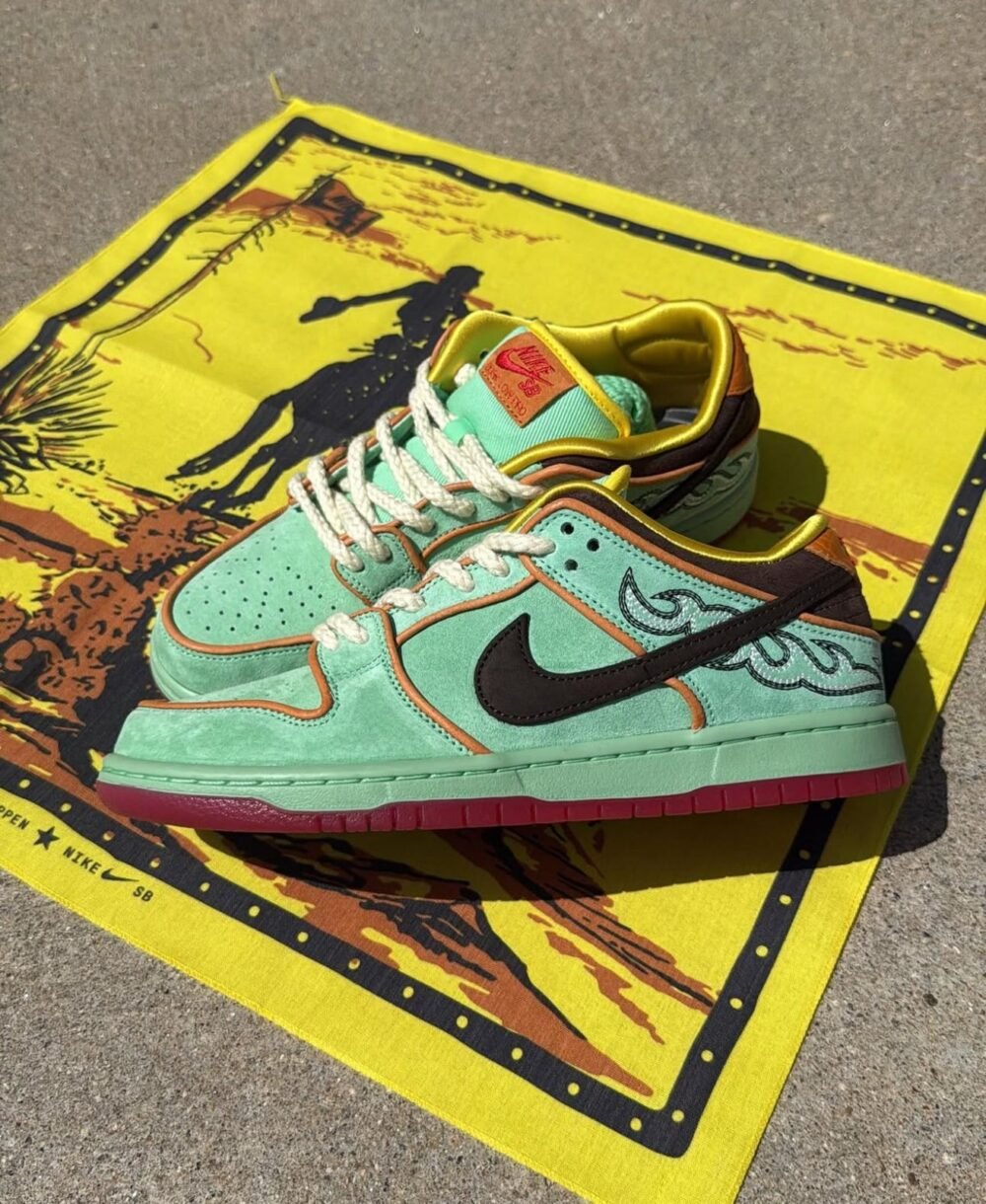 Nike Sb Dunk Low Rodeo Tourmaline - Image 4