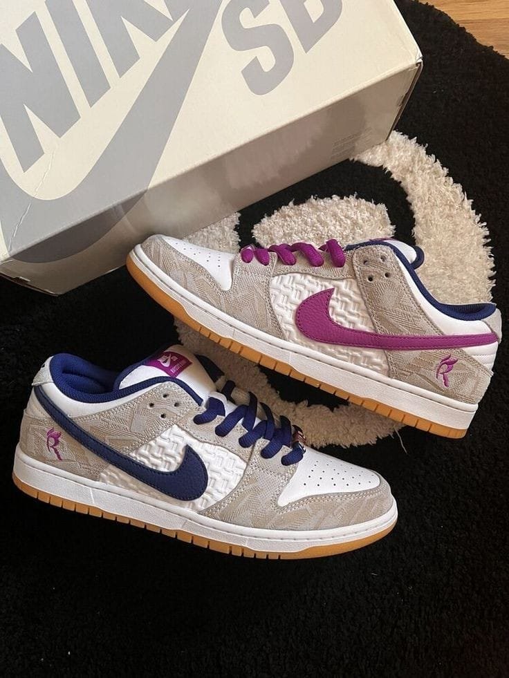 Nike Rayssa Leal x Dunk SB Low White - Image 3
