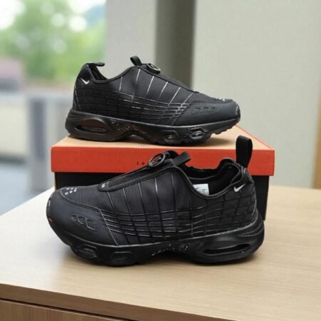 Nike AirMax SNDR x Kids of Immigrants Black