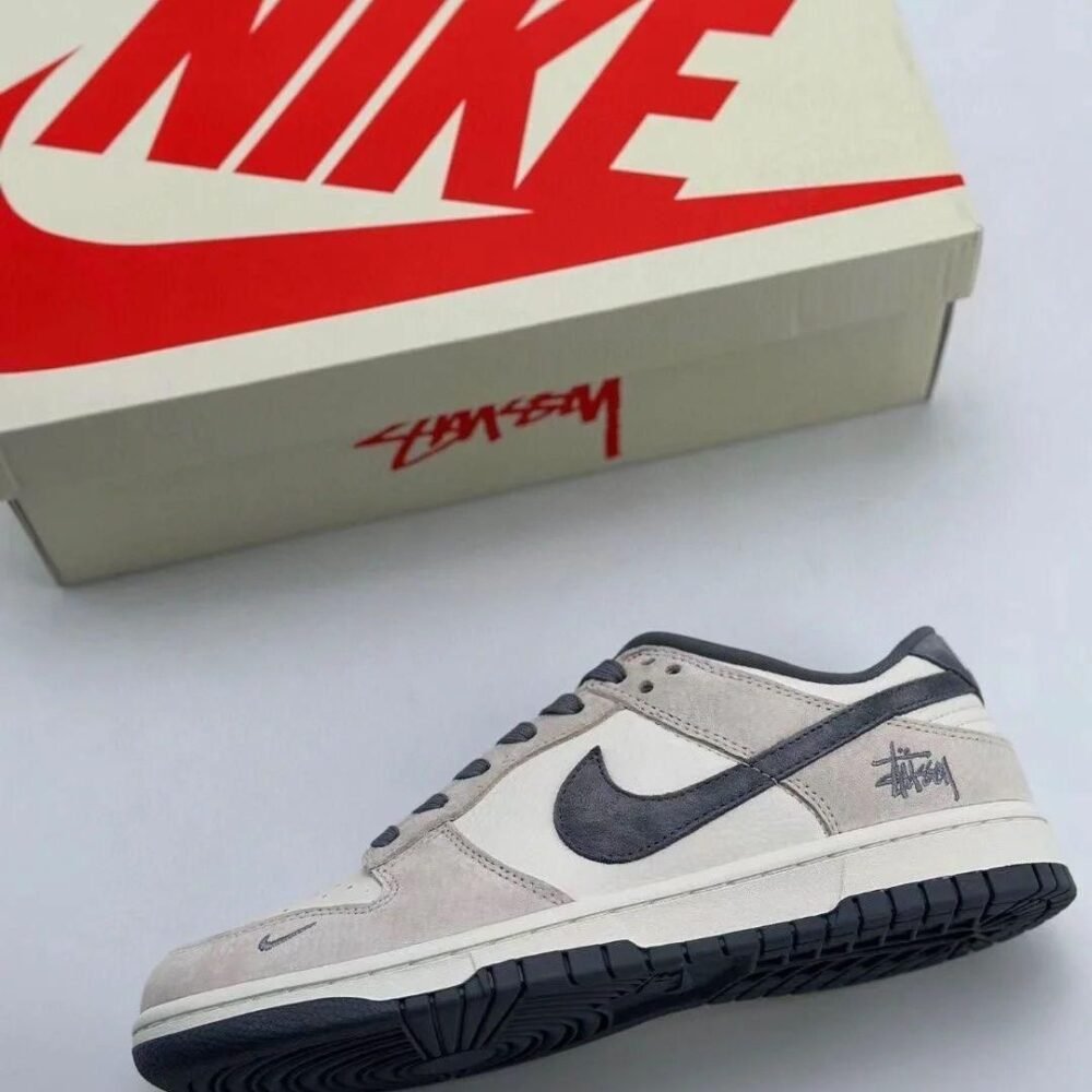 NIKE SB DUNK LOW RICE WHITE CARBON - Image 3