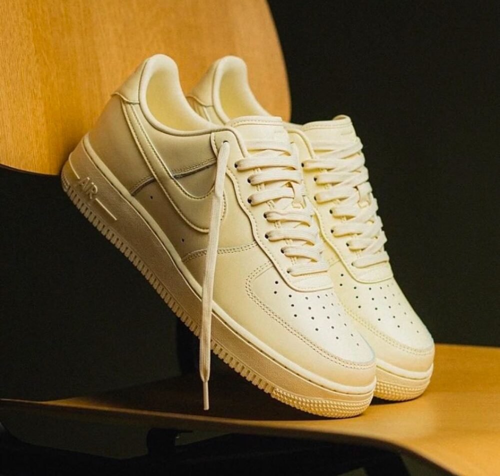 Nike Air Force 1 07 Fresh coconut milk - Image 2