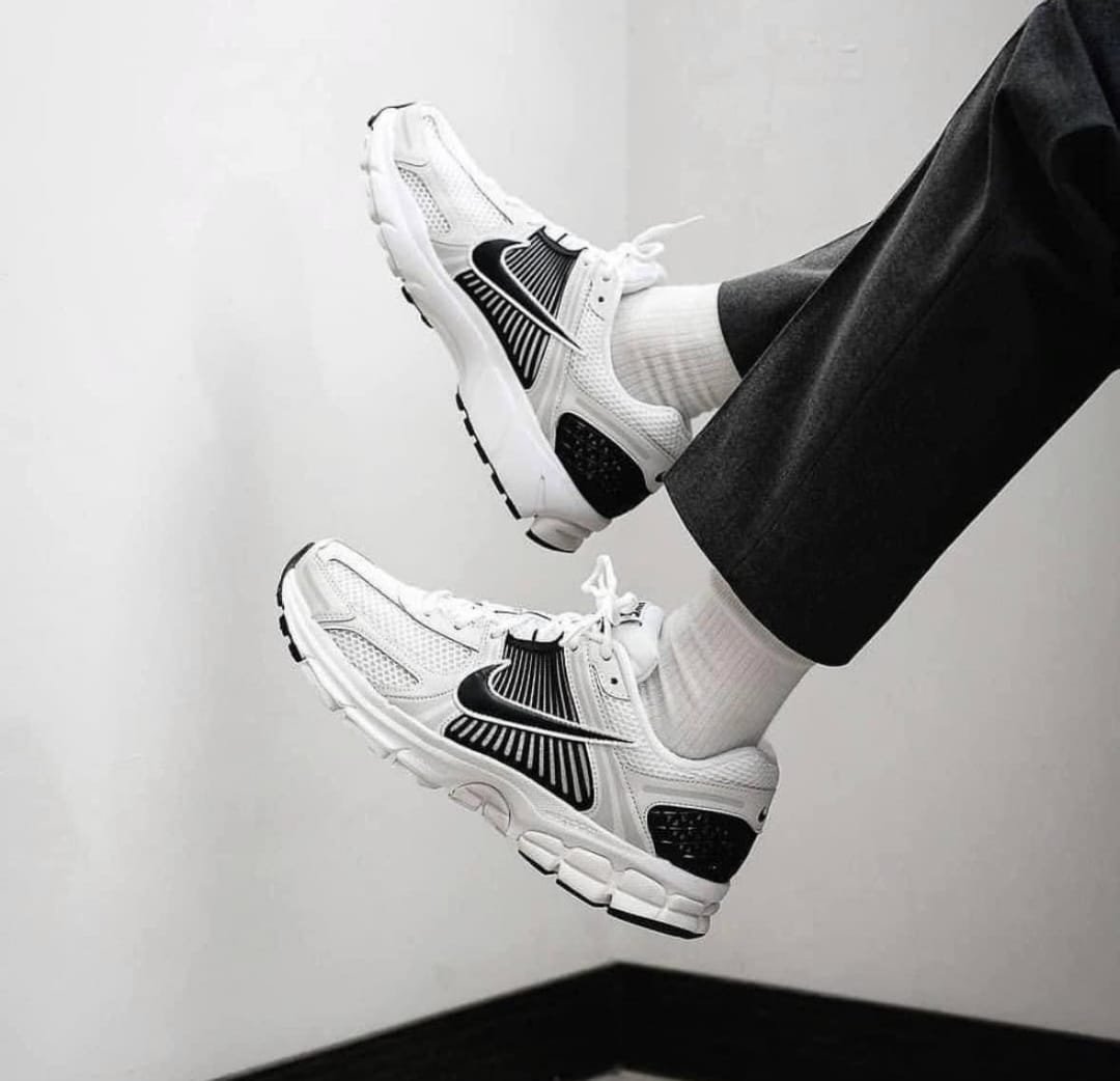 Nike Zoom Vomero 5 "Panda" - Image 2