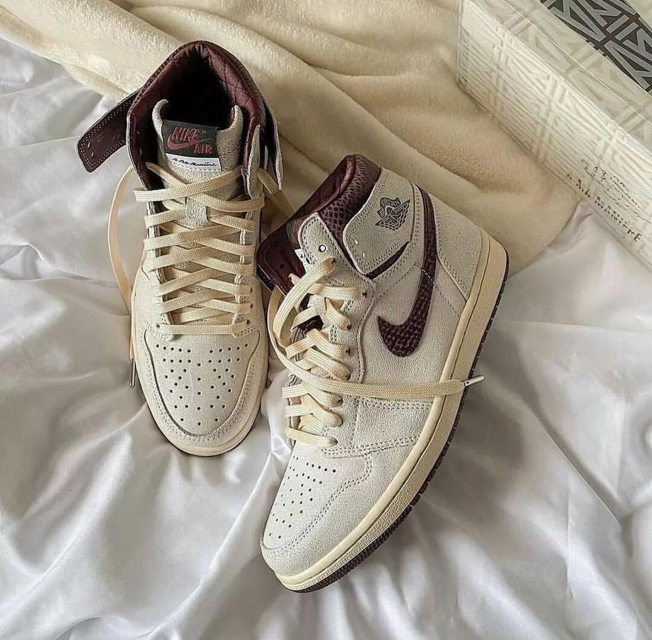 Nikee air jordan 1 retro high og a ma manire semi ua