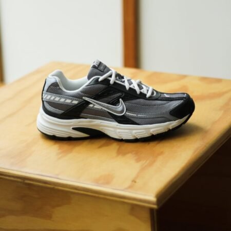 Nike Initiator Anthracite Smoke Grey