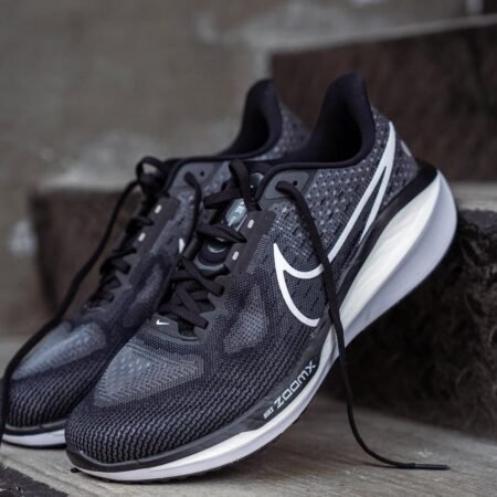 Nike Vomero 17 "Wide Black White"