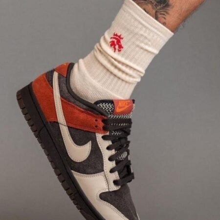 Nike Dunk Low Red panda Suede Semi ua