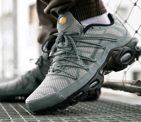 Nike AirMax TN Plus Toggle Reflective Grey