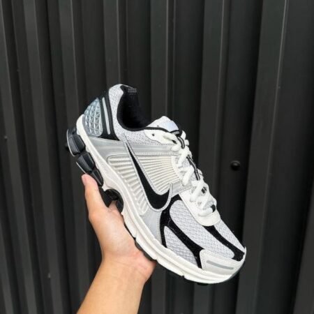 Nike Zoom Vomero 5 Photon Dust