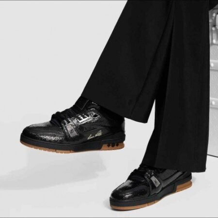 Louiss Vuittonn LV Trainer Leather Black Gum
