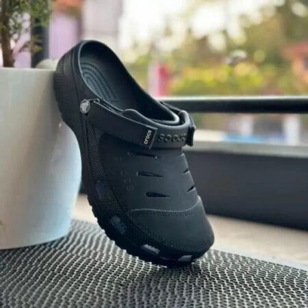 Croc Yukon Vista Black Clog 652